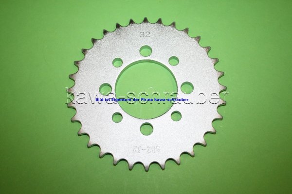 Kettenblatt / Ritzel hinten 68mm Lochkreis 4-Loch Nabe 52mm 428 32 Zähne