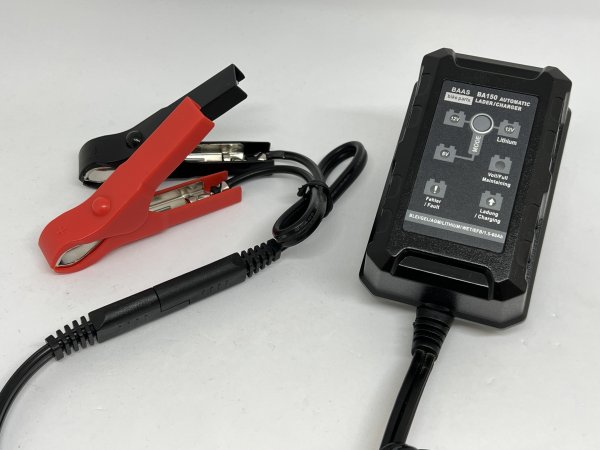 Profi Batterie Ladegerät Erhaltungsgerät BAAS BA150 microprozessor gesteuert