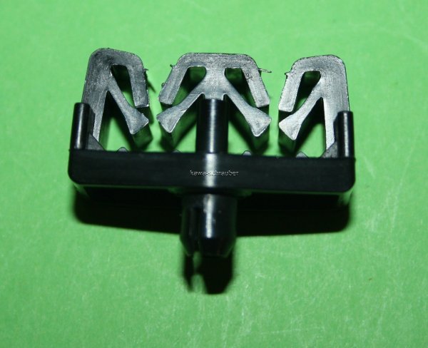 Halter Bowdenzug Tachowelle Kabel 2-fach für Lochdurchmesser: 6,5 - 6,7 Kabelhalter 2 fach