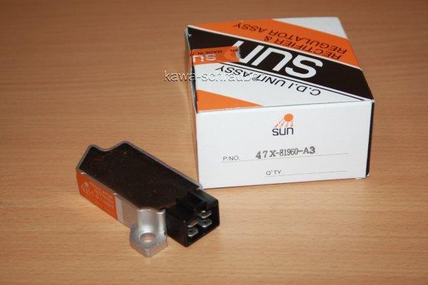 Lichtmaschinenregler Gleichrichter Spannungsregler Yamaha FZR400 Genesis Bj. 1987-1989