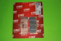 MCB816TRQ Rennsport Bremsbeläge vorne mit ABE Triumph 675 Daytona Triple Bj. 2009-2010