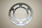 Kettenblatt / Ritzel hinten 42 Zähne Yamaha MT-01 MT01 1700 Typ 5YU (geänderte Übersetzung) Kettenblatt / Ritzel hinten 42 Zähne Yamaha MT-01 MT01 1700 Typ 5YU (geänderte Übersetzung)