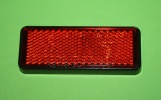 Reflektor rot rechteckig mit selbstklebender Folie 91,5 x 36 mm E-geprüft Reflektor rot rechteckig mit selbstklebender Folie 91,5 x 36 mm E-geprüft