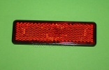 Reflektor rot rechteckig mit selbstklebender Folie 94 x 28 mm E-geprüft Reflektor rot rechteckig mit selbstklebender Folie 94 x 28 mm E-geprüft
