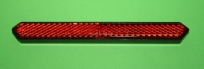 Reflektor rot mit selbstklebender Folie 132 x 13 mm E-geprft
